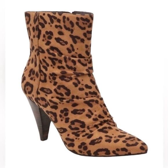 Impo Leopard Print Brown & Black Ankle Bootie
Size 7.5M) - Picture 1 of 8